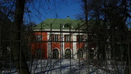 Недоступна садиба черемушки