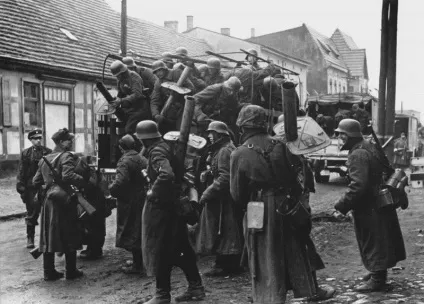 Німецькі ручні протитанкові гранатомети raketenpanzerbuchse 43 ofenrohr () і panzerschrek (rpzb (гранатомета) Німецькі ручні протитанкові гранатомети raketenpanzerbuchse 43 ofenrohr () і panzerschrek (rpzb