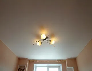 Низькі ціни на натяжні стелі (сатинові) Низькі ціни на натяжні стелі