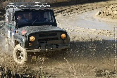 Niva 46 - установка автолебедкі