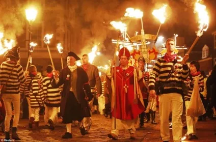Ніч гаю фокса в великобританії