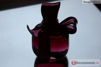 Nina ricci ricci ricci - «здавався таким чарівним, але (здавався) Nina ricci ricci ricci - «здавався таким чарівним, але