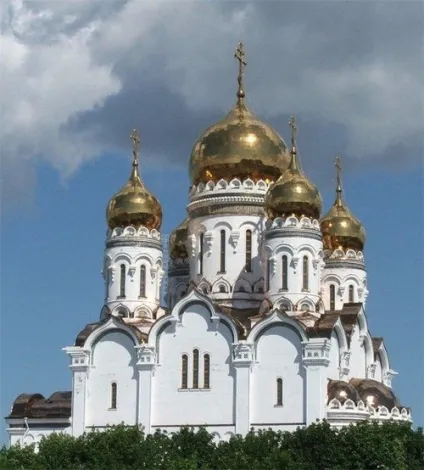 Обряд вінчання в православній і католицькій церкві фото і відео (католицької) Обряд вінчання в православній і католицькій церкві фото і відео