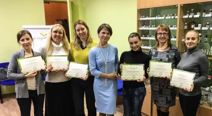 Очне навчання, а р о м а к р а з а (будемо використовувати французькі компоненти) Очне навчання, а р о м а к р а з а