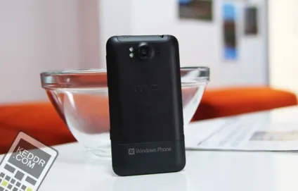 Огляд htc titan