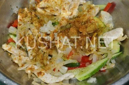 Огірки з м'ясом по-корейськи (м'ясом) Огірки з м'ясом по-корейськи
