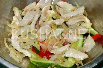 Огірки з м'ясом по-корейськи (огірки з м'ясом по-корейськи фото) Огірки з м'ясом по-корейськи