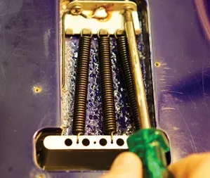 Відбудова fender stratocaster