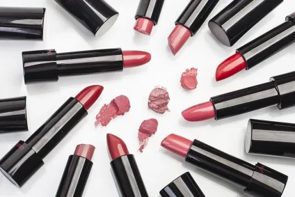 Відтінки червоної помади shiseido rouge rouge відгуки і Свотч, beauty insider (rouge) Відтінки червоної помади shiseido rouge rouge відгуки і Свотч, beauty insider