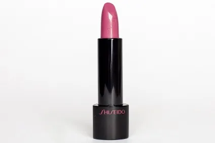 Відтінки червоної помади shiseido rouge rouge відгуки і Свотч, beauty insider (губи) Відтінки червоної помади shiseido rouge rouge відгуки і Свотч, beauty insider