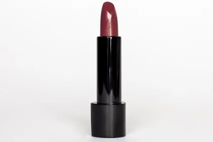 Відтінки червоної помади shiseido rouge rouge відгуки і Свотч, beauty insider (відтінки) Відтінки червоної помади shiseido rouge rouge відгуки і Свотч, beauty insider