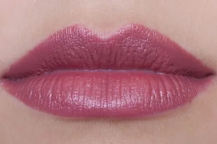 Відтінки червоної помади shiseido rouge rouge відгуки і Свотч, beauty insider (відтінки) Відтінки червоної помади shiseido rouge rouge відгуки і Свотч, beauty insider