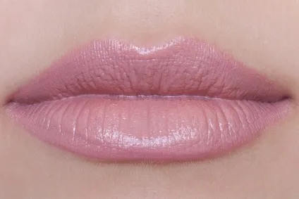 Відтінки червоної помади shiseido rouge rouge відгуки і Свотч, beauty insider (помади) Відтінки червоної помади shiseido rouge rouge відгуки і Свотч, beauty insider