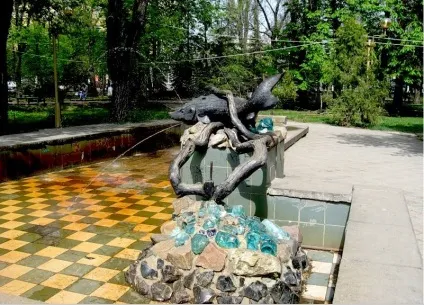Пам'ятники та скульптури тварин (тваринам) Пам'ятники та скульптури тварин
