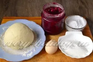 Пиріжки з варенням в духовці, покроковий рецепт з фото (пиріжки) Пиріжки з варенням в духовці, покроковий рецепт з фото