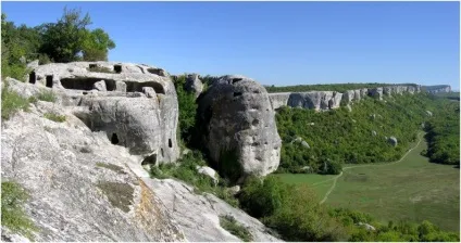 Печерні міста Ескі-Кермен історія, фото, карта (печерний) Печерні міста Ескі-Кермен історія, фото, карта