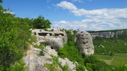 Печерні міста Ескі-Кермен в криму фото, як добиратися, що подивитися (фото) Печерні міста Ескі-Кермен в криму фото, як добиратися, що подивитися