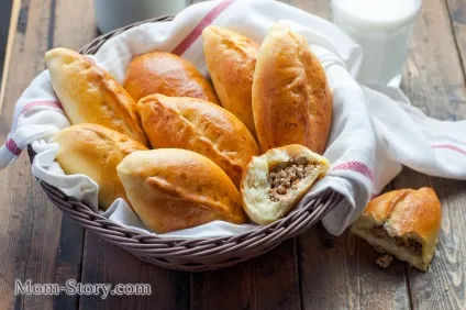 Пиріжки з м'ясом в духовці рецепт з покроковими фото (духовці) Пиріжки з м'ясом в духовці рецепт з покроковими фото