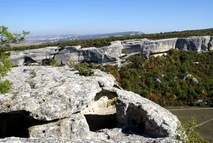 Печерні міста - Ескі-Кермен - опис, історія, фото (Ескі-Кермен) Печерні міста - Ескі-Кермен - опис, історія, фото