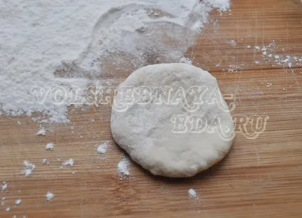 Пиріжки з м'ясом