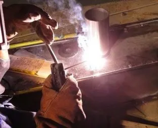 Чому прилипає електрод при зварюванні і як цього уникнути (прилипає) Чому прилипає електрод при зварюванні і як цього уникнути