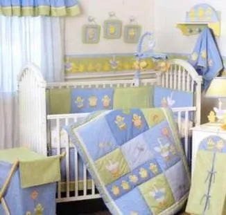 Чому варто купити ковдру з холлофайбер (тримає форму мнеться) Чому варто купити ковдру з холлофайбера
