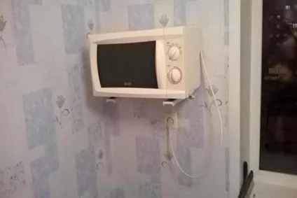 Детальна інструкція по установці кронштейна для свч-печі своїми руками (інструкція) Детальна інструкція по установці кронштейна для свч-печі своїми руками