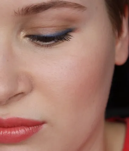 Помада shiseido perfect rouge or341 відгук і макіяж з синіми стрілками, elia chaba
