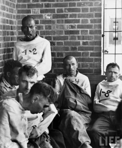 Страшні психіатричних лікарень і притулків (36 фото) (васі) Страшні психіатричних лікарень і притулків (36 фото)