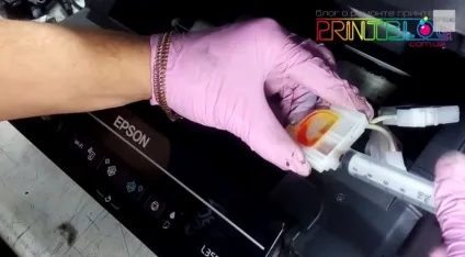 Прокачування чорнила epson l100, l110, l200, l210, l350, l355, l800 (epson) Прокачування чорнила epson l100, l110, l200, l210, l350, l355, l800