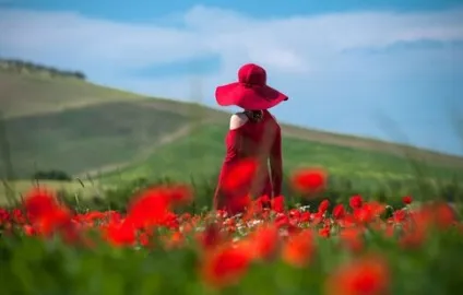 Залучаємо любов червоним кольором три корисні техніки (кольором) Залучаємо любов червоним кольором три корисні техніки