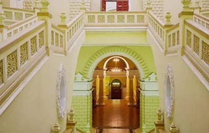 Псевдоукраїнську стиль, його характерні риси та особливості розвитку