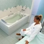 Радонові ванни - користь і шкода при лікуванні, корисні властивості і протипоказання (радонові) Радонові ванни - користь і шкода при лікуванні, корисні властивості і протипоказання
