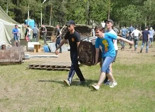 П'ять днів майже як в армії