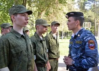 П'ять днів майже як в армії