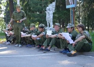 П'ять днів майже як в армії