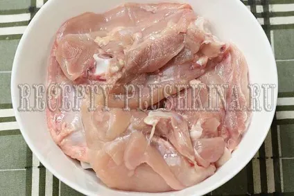 Рагу з курки з картоплею і овочами (курки) Рагу з курки з картоплею і овочами