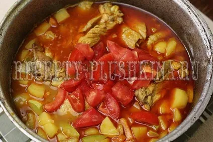 Рагу з курки з картоплею і овочами (картоплею) Рагу з курки з картоплею і овочами