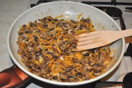 Рисова запіканка з куркою в духовці (рисом куркою грибами) Рисова запіканка з куркою в духовці