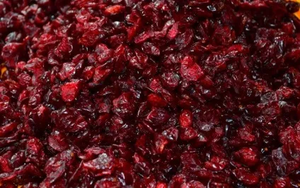 Сушена журавлина користь, шкода, властивості (сушена журавлина) Сушена журавлина користь, шкода, властивості