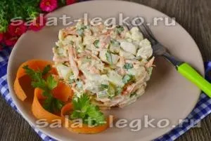 Салат з курки з яблуком і ананасом - рецепт з фото