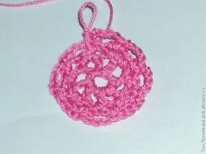 Серветка пов'язана гачком (стовпчика пов петельки) Серветка пов'язана гачком