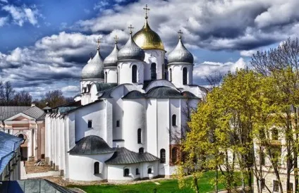 Найдавніші збережені зданіяУкаіни, цікаві факти