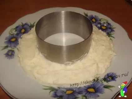 Салат гранатовий браслет з копченою куркою, академія кухарів (гранатовий) Салат гранатовий браслет з копченою куркою, академія кухарів