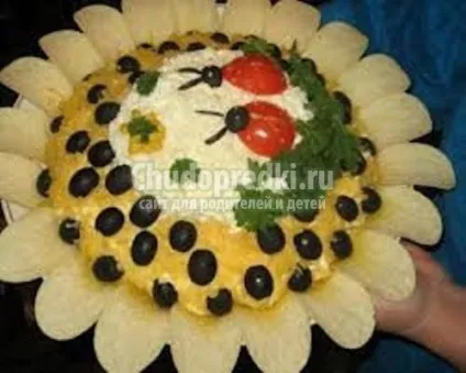 Салат соняшник з грибами