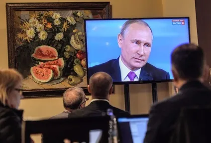 Найяскравіші висловлювання Путіна з прямої лінії політика України