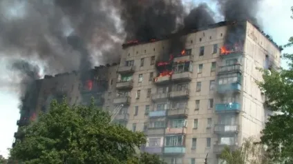 Самостійний демонтаж пожежної драбини (демонтаж) Самостійний демонтаж пожежної драбини