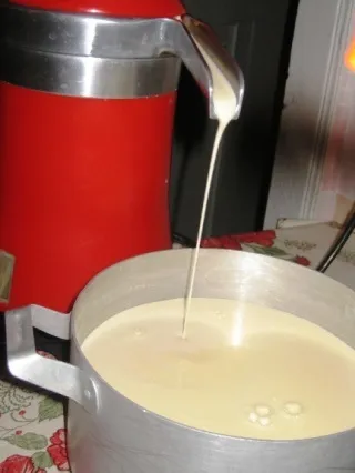 Сепарування молока в домашніх умовах - фірмовий магазин ат мотор сич (мотор) Сепарування молока в домашніх умовах - фірмовий магазин ат мотор сич