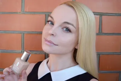 Шовковий шлях суперсбалансірованний легкий тональний крем superbalanced ™ silk makeup spf15 від (glam box) Шовковий шлях суперсбалансірованний легкий тональний крем superbalanced ™ silk makeup spf15 від