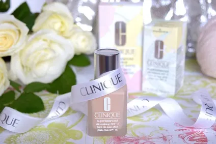Шовковий шлях суперсбалансірованний легкий тональний крем superbalanced ™ silk makeup spf15 від (глембокс косметичка) Шовковий шлях суперсбалансірованний легкий тональний крем superbalanced ™ silk makeup spf15 від